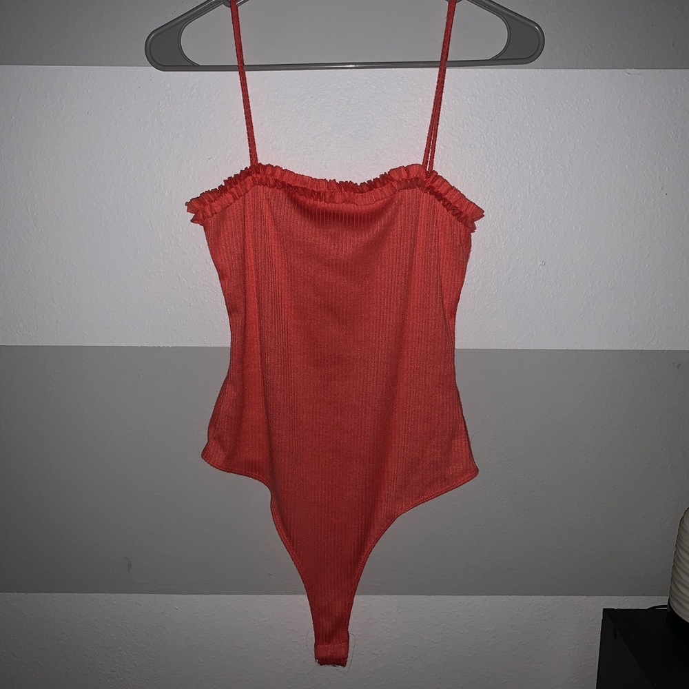 MOD ON TREND bodysuit